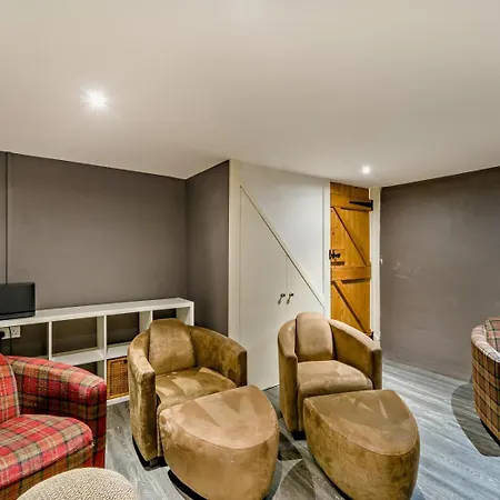 בית נופש 3 Bed In Oc-94928